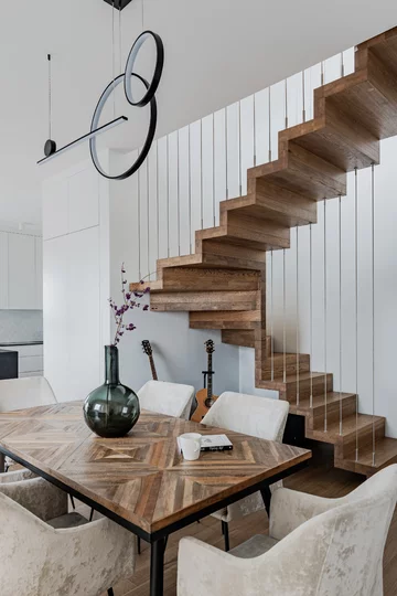 Białe wnętrza z drewnem, proj. Pracownia Architektury Wnętrz Deer Design 