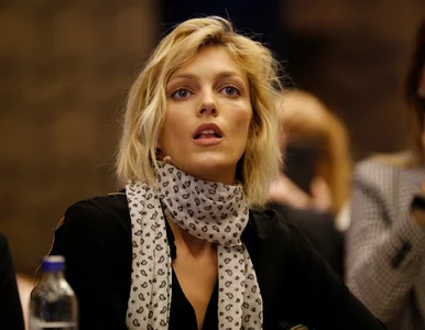 Miniatura: Anja Rubik poparła strajk nauczycieli....