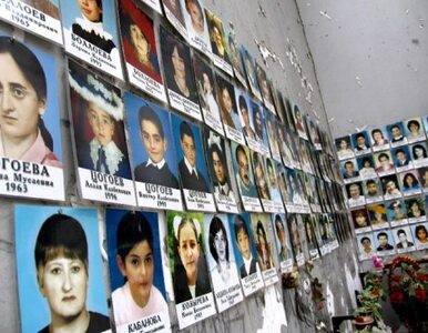 Miniatura: Rosjanie uczcili pamięć ofiar tragedii w...