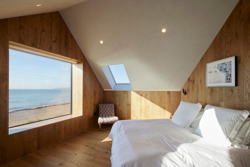 Różowy domek na plaży, projekt RX Architects