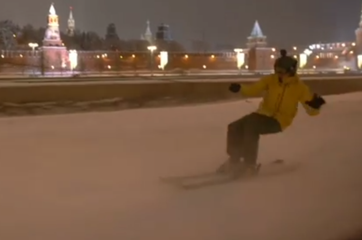 Przejażdżka na nartach po Moskwie 