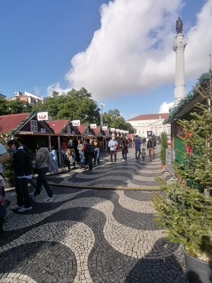 Jarmark świąteczny w Lizbonie