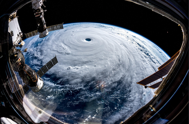 Miniatura: Tajfun Trami widziany z przestrzeni...