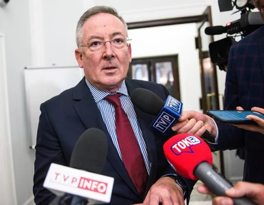 Miniatura: Kolejny krok Sienkiewicza ws. mediów...