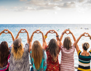 Miniatura: Współczesne polowanie na czarownice?...