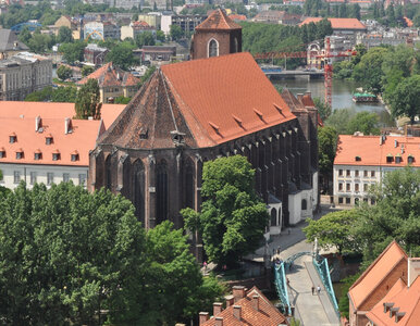 Miniatura: PiS zamówiło mszę, ksiądz został...