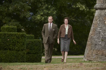 Tobias Menzies jako książę Filip w „The Crown” 