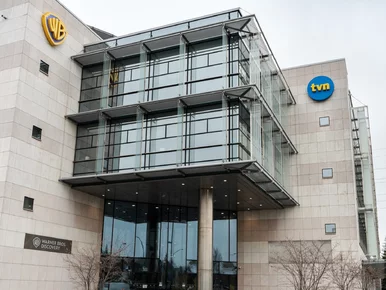 Miniatura: TVN zmieni właściciela. „Dużo ludzi straci...