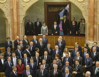 Miniatura: Prezydent Węgier Janos Ader wybrany na...