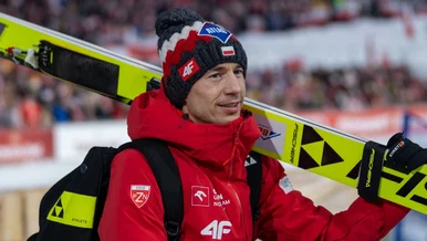 Miniatura: Kamil Stoch oddał swój ostatni skok. Szok...