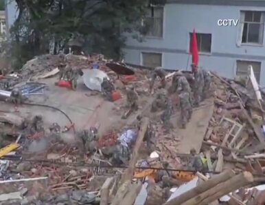 Miniatura: Chiny: Wstrząsy utrudniają akcję ratunkową...