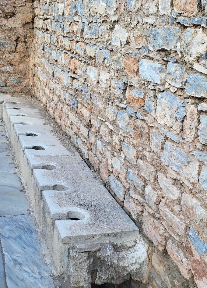 Starożytne toalety