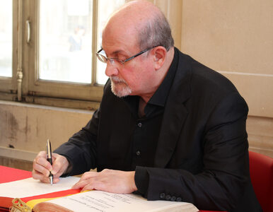 Miniatura: Salman Rushdie zaatakowany w Nowym Jorku