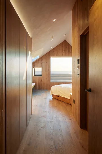 Różowy domek na plaży, projekt RX Architects RIBA, różowy domek na plaży