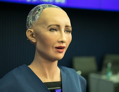 Miniatura: Reuters przeprowadził wywiad z robotem...