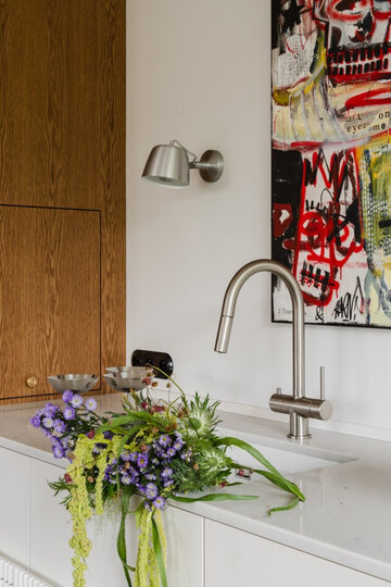 Apartament pełen sztuki, czyli designerski balans na Starym Mokotowie, projekt FUGA Architektura Wnętrz 