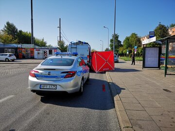 Wypadek na&nbsp;ul. Gojawiczyńskiej w&nbsp;Łodzi