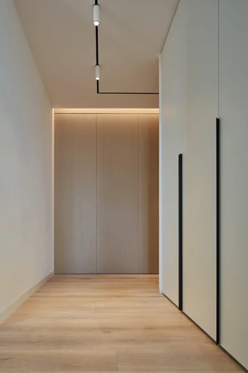 Minimalistyczny apartament z panoramicznym widokiem, projekt Barbora Léblová Linka, Barbora Léblová