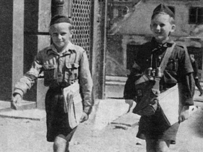 Children in the Warsaw Uprising
