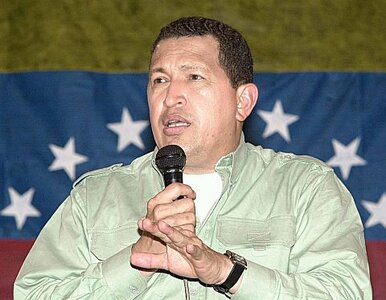 Miniatura: Chavez chce roku dekretów. "Nie możemy...