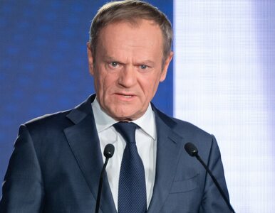 Miniatura: Tusk: Korki od szampana było słychać na...