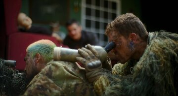 Kadr z&nbsp;filmu &bdquo;Civil War&rdquo; w&nbsp;reżyserii Alexa Garlanda