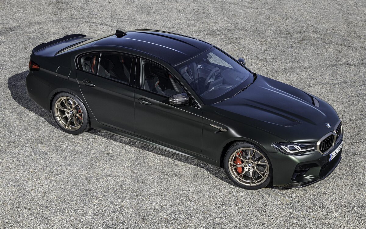 BMW M5 CS 