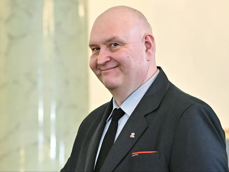 Miniatura: Święczkowski wskazał „winnych paraliżu"...