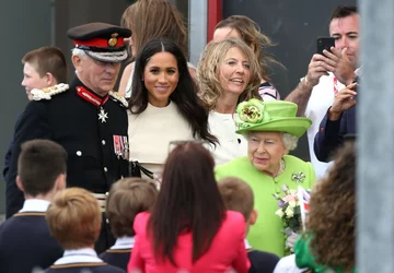 Królowa Elżbieta II i Meghan Markle 