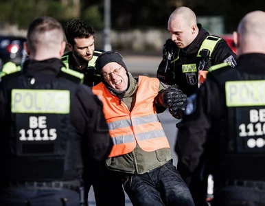 Miniatura: Aktywiści paraliżują Berlin. Ruszyły...