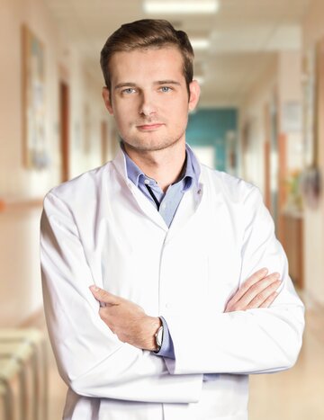 lek. Artur Kierach