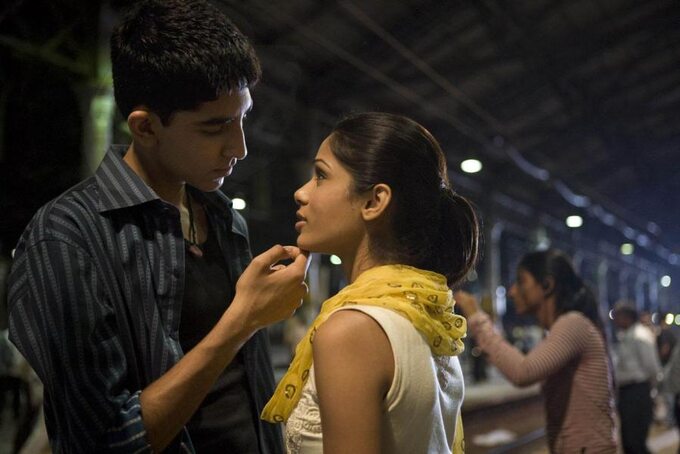 Kadr z filmu „Slumdog. Milioner z ulicy”