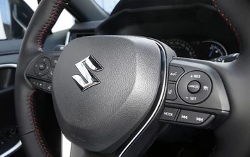 Suzuki Across 