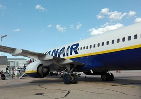 Ryanair zaskakuje Polaków. Cztery nowe połączenia z Krakowa