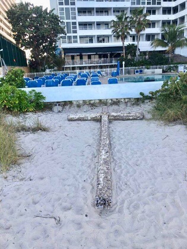 Krzyż znaleziony na Florydzie 