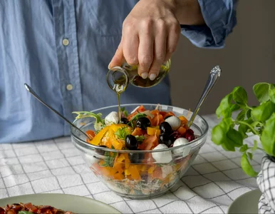 Miniatura: Nie patrzyli na wagę, a brzuch i tak...