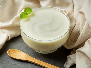 Miniatura: Nie każdy jogurt naturalny jest równie...