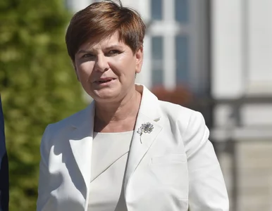 Miniatura: Szydło: Prezydent zgłosił własne pytania...