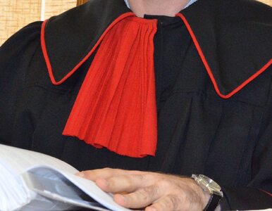 Miniatura: Prokuratura oskarżyła 10 dyrektorów sądów....
