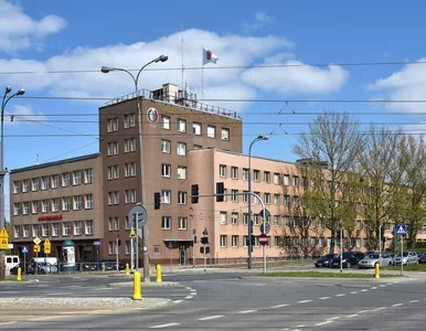 Miniatura: Warszawa. U 47 podchorążych Szkoły Głównej...