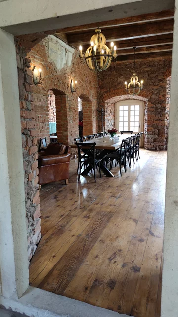 Wnętrze, Zamek Sarny 
