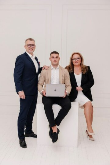 Adam Malujda Co&nbsp;&ndash; Founder razem z&nbsp;nowymi franczyzobiorcami