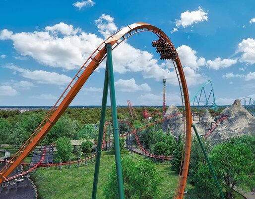 Miniatura: Yukon Striker - największy dive coaster na...