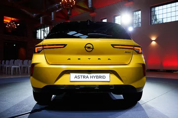 Nowy Opel Astra 