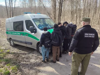 Miniatura: Co dzieje się na granicy z Białorusią?...