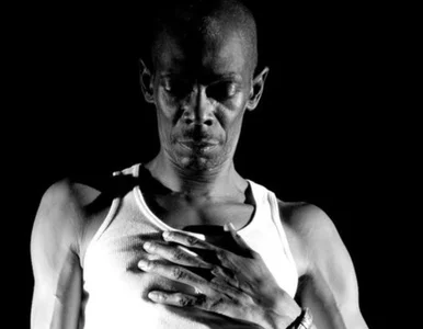Miniatura: Maxi Jazz nie żyje. Wokalista Faithless...