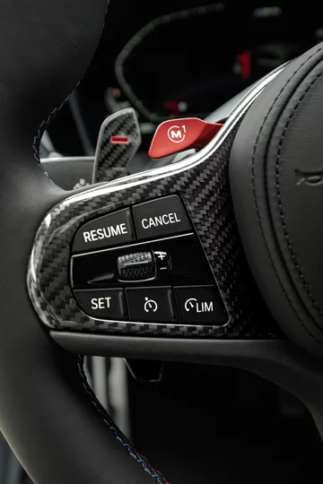 BMW M3 i BMW M4 