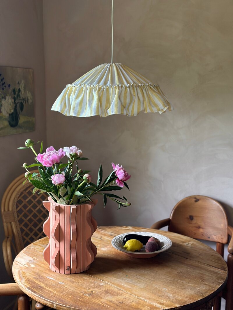 Wazon z drewna sosnowego