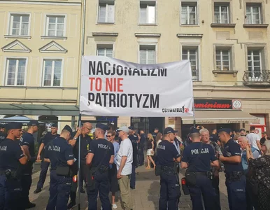 Miniatura: Cztery tys. zł za bezprawne zatrzymanie....