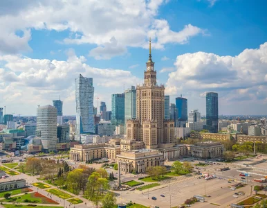 Miniatura: Warszawa w czerwonej strefie? Wydaje się...